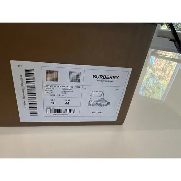 $1190 Burberry Men's Black Arthur Puffy Winter ❄️ Boots - EU44/US11